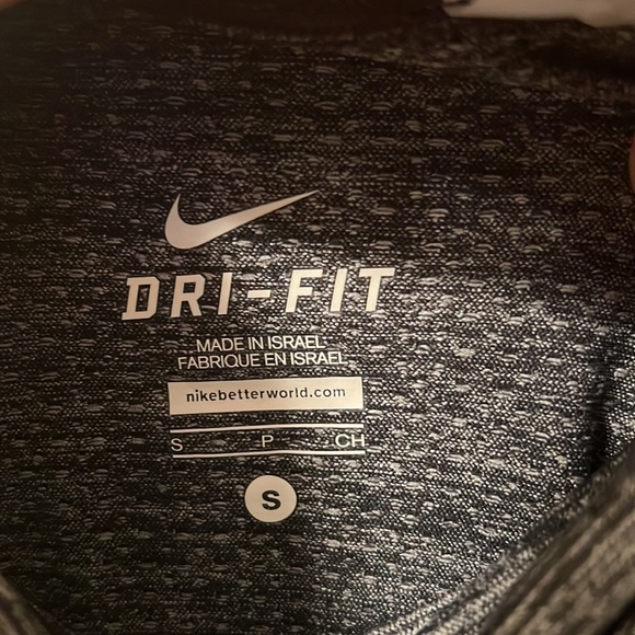 Nike Dri-Fit Funnel Neck Pullover - Picture 3 of 4